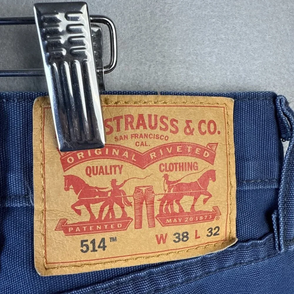 Levis 514 Jeans Men's 38x32 Straight Leg Slimming Fit‎ Denim Cotton Medium Wash